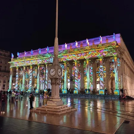 Studio Bordeaux アパート ボルドー